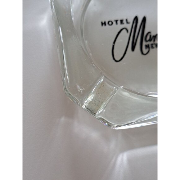 Vintage Hotel Manhattan New York City Glass Ashtray Collectible 1960's - Picture 6 of 9